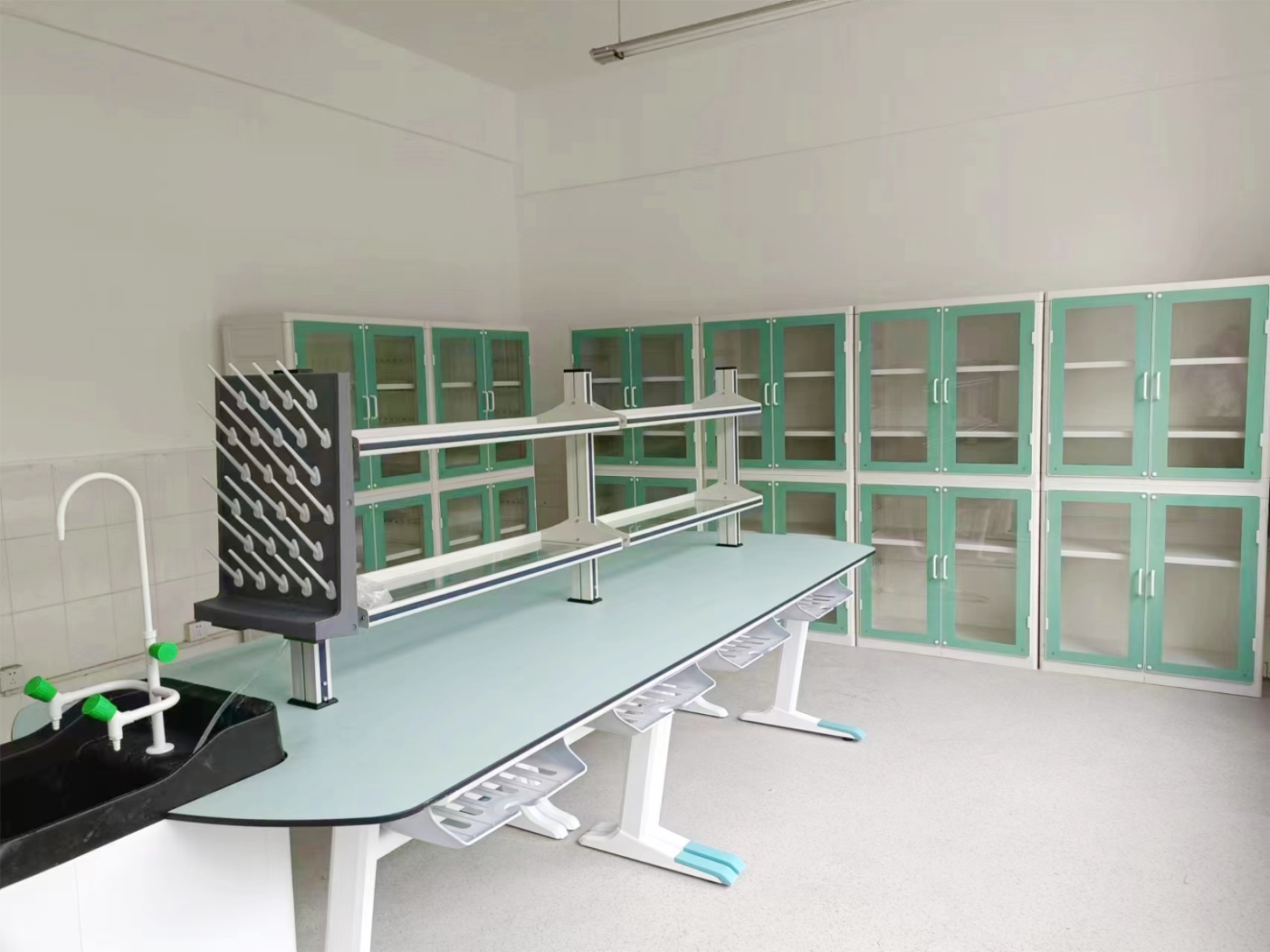 生物準(zhǔn)備室1 生物準(zhǔn)備室1