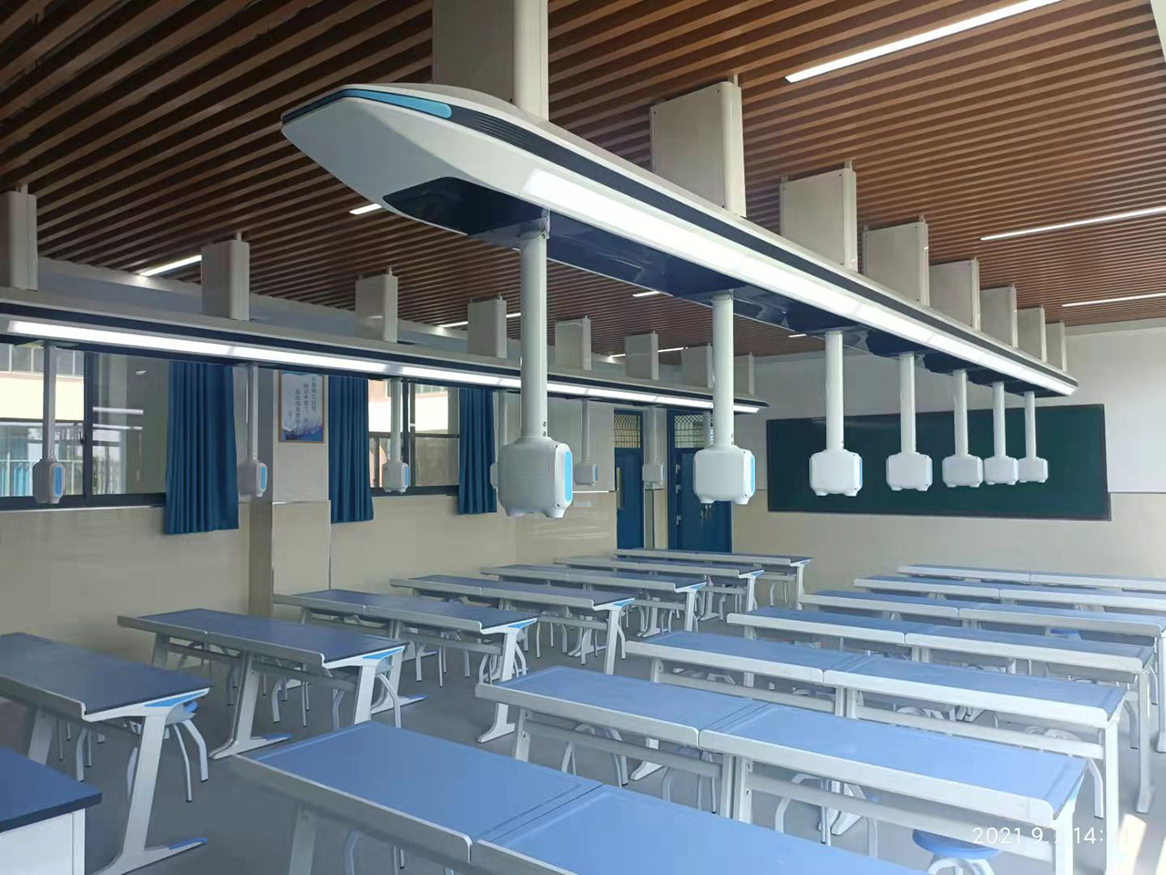 現(xiàn)場(chǎng)-物理C款吊裝2 現(xiàn)場(chǎng)-物理C款吊裝2