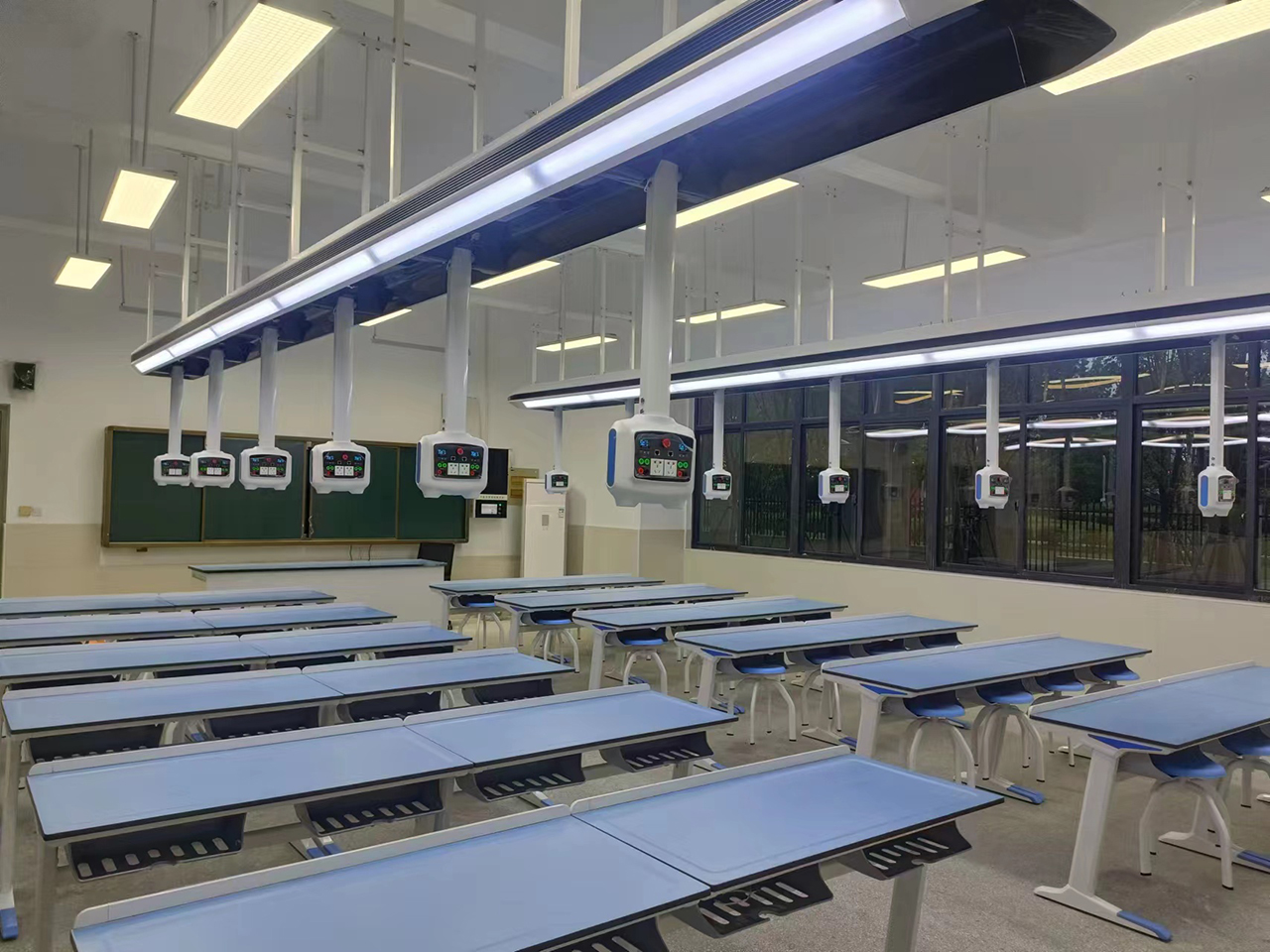 物理C款吊裝 物理C款吊裝